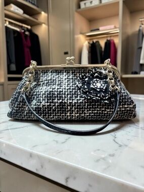 Liz Claiborne Black and White plaid Clutch with  Chanel vibes Y2K elegant classy